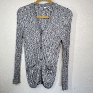 Athleta Revolve Cardigan Sweater Stretch Marled Gray Travel Yoga Work Women M
